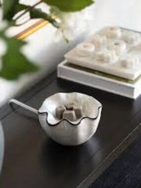 Scentsy Lustra Warmer